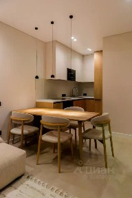 Продается 2-комн. квартира, 57 м²