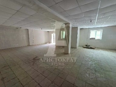 Продается торговая площадь, 107 м²