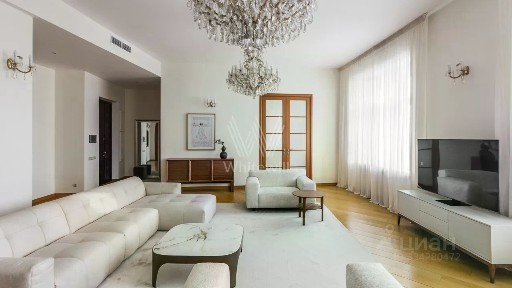Сдается 3-комн. квартира, 140 м²