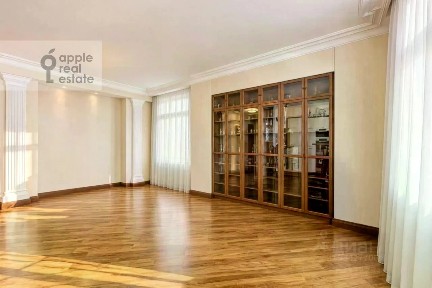 Сдается 4-комн. квартира, 119 м²