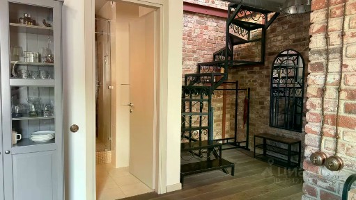 Сдается 3-комн. квартира, 126 м²