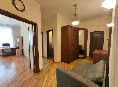 Сдается 2-комн. квартира, 77 м²