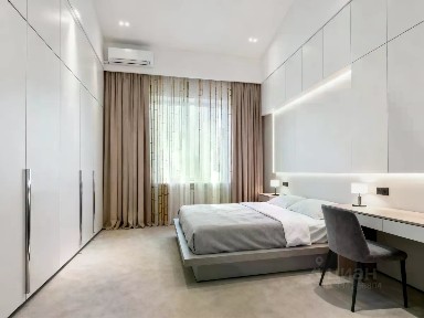 Сдается 3-комн. квартира, 130 м²