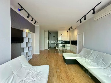 Продается 2-комн. квартира, 98 м²