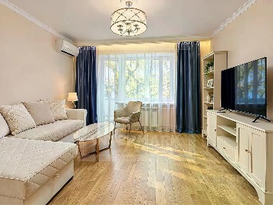 Сдается 2-комн. квартира, 65 м²
