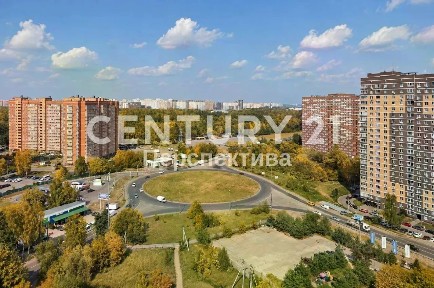 Продается 2-комн. квартира, 60,4 м²