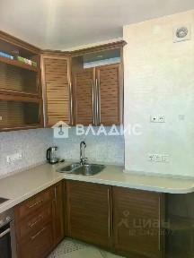 Продается 1-комн. квартира, 42 м²