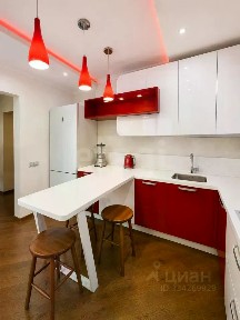 Продается 4-комн. квартира, 100,8 м²