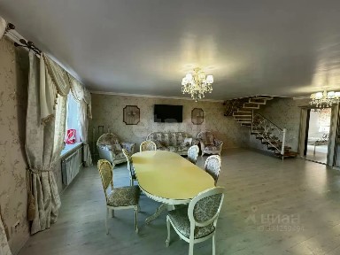 Сдается 5-комн. квартира, 190 м²