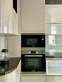 Продается 2-комн. квартира, 75,6 м²