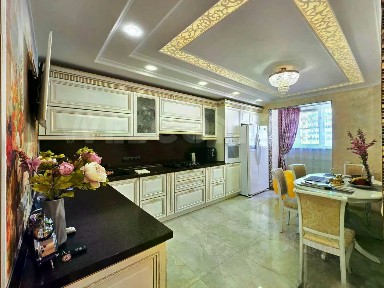 Продается 4-комн. квартира, 120 м²