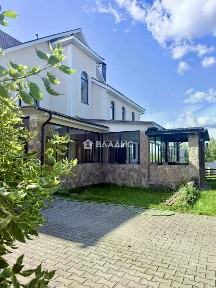 Продается 3-этажный дом, 614,1 м²