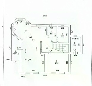Продается 4-этажный дом, 250 м²