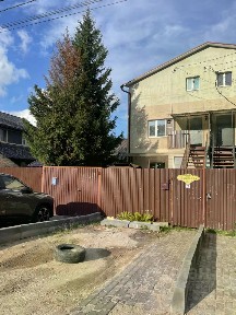 Продается 1/2 часть 1-этажного дома, 150 м²