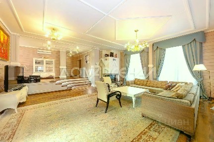 Продается 2-этажный дом, 312 м²