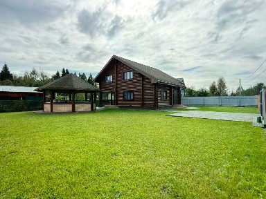 Продается 2-этажный дом, 216 м²