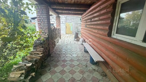 Продается 1/2 часть дома, 200 м²