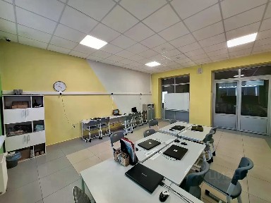 Сдается помещение свободного назначения, 81,86 м²