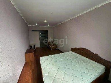 Продается 1-комн. квартира, 42,3 м²