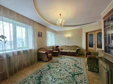 Продается 3-комн. квартира, 102,8 м²
