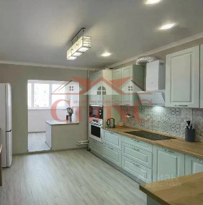 Продается 3-комн. квартира, 101 м²