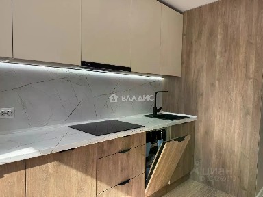 Продается 2-комн. квартира, 57,8 м²