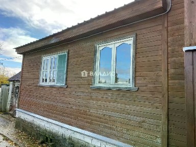 Продается 1/2 часть дома, 55,9 м²