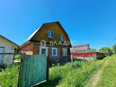 Продается 2-этажный дом, 80 м²