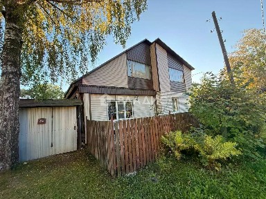 Продается 1/2 часть дома, 48 м²