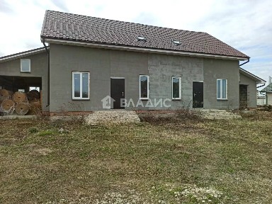 Продается 2-этажный таунхаус, 161,5 м²