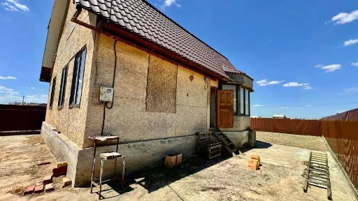 Продается 1-этажный коттедж, 83 м²