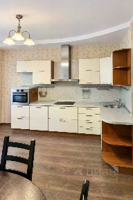 Продается 4-комн. квартира, 134 м²