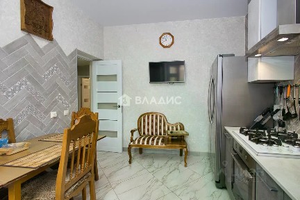 Продается 4-комн. квартира, 92,3 м²