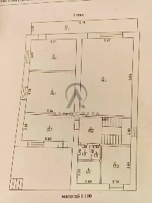 Продается 3-этажный дом, 452 м²