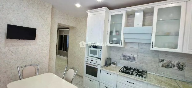 Продается 3-комн. квартира, 77,7 м²