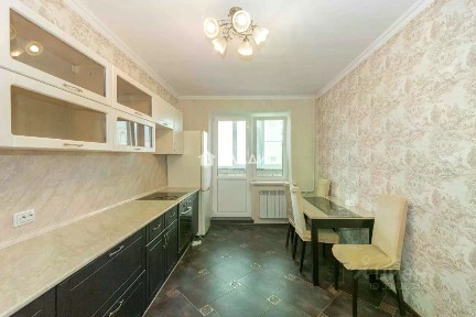 Продается 2-комн. квартира, 57 м²