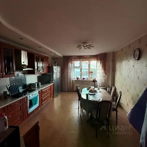 Продается 3-комн. квартира, 131,3 м²