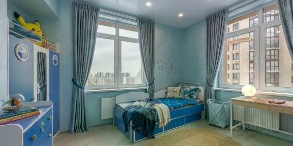 Продается 4-комн. квартира, 91 м²