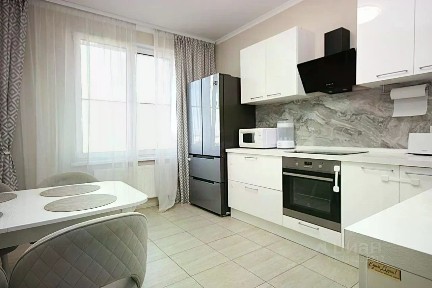 Продается 2-комн. квартира, 64 м²
