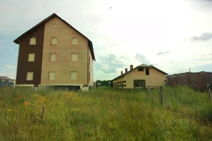 Продается 4-этажный коттедж, 760 м²