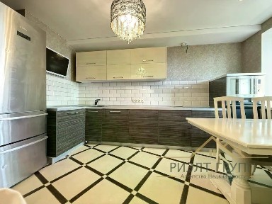 Продается 3-комн. квартира, 80 м²