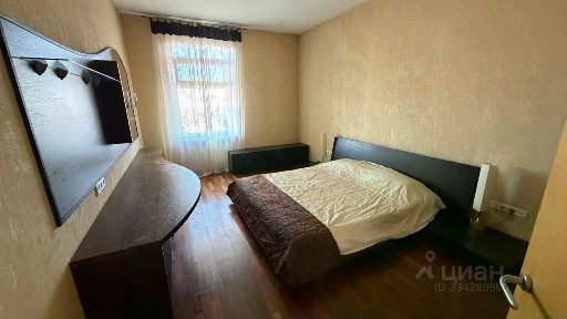 Сдается 4-комн. квартира, 124 м²