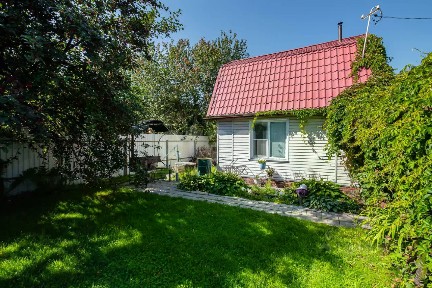 Продается 2-этажный дом, 64 м²