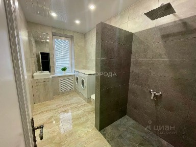 Продается 2-этажный таунхаус, 200 м²