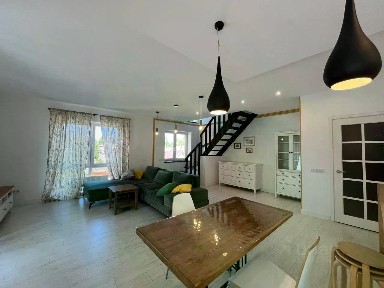 Сдаются 4-комн. апартаменты, 136,8 м²