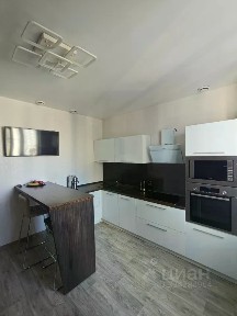 Продается 2-комн. квартира, 82 м²