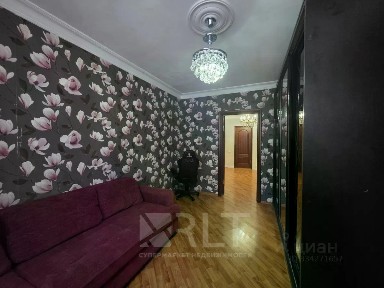 Продается 2-комн. квартира, 70 м²