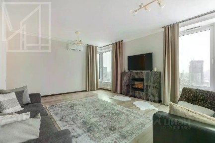 Сдается 3-комн. квартира, 122 м²