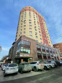 Продаются 3-комн. апартаменты, 54 м²