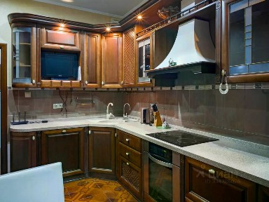 Продается 2-комн. квартира, 65 м²